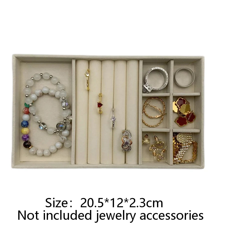 Zelvora Velour Box™ — Luxury Velvet Jewelry Organizer