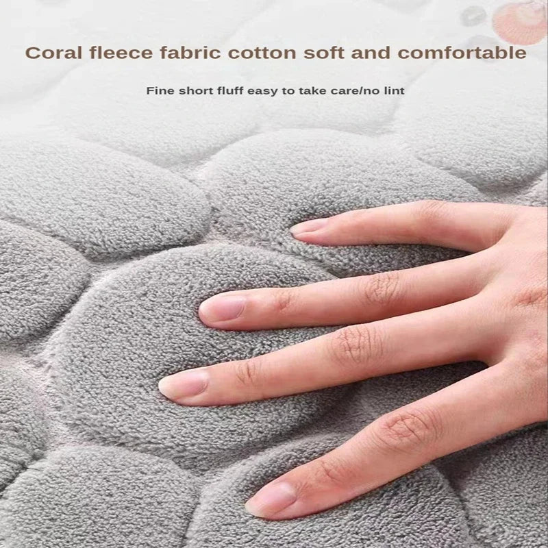 Zelvora StoneStep™ — Luxury 3D Pebble Bath Mat